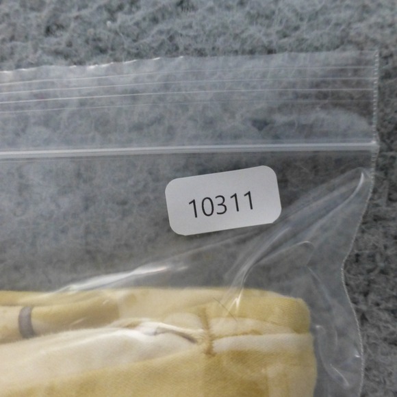 Loudmouth Golf Shorts Mens 36 Tan Floral Golf Club Flag Novelty Print Stretch - Picture 10 of 10